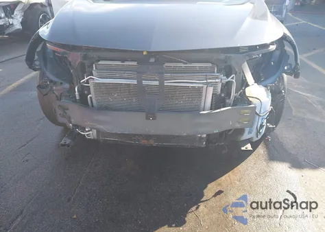 2019 Chevrolet Malibu Lt z USA, uszkodzony, nr VIN 1G1ZD5ST7KF137249